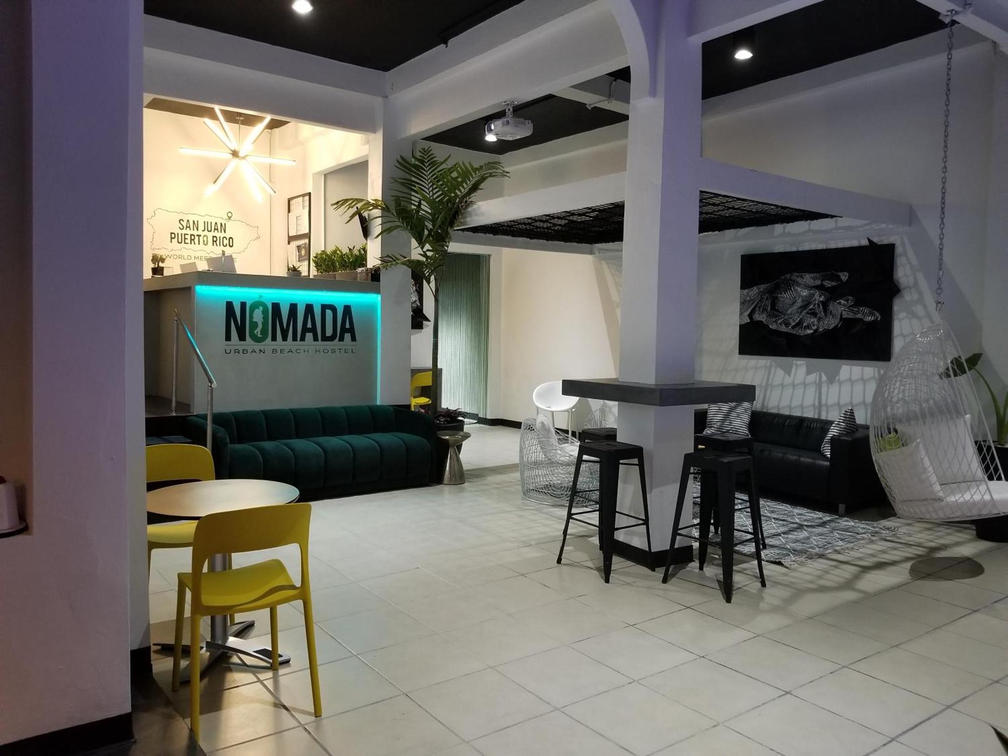 סן חואן Nomada Urban Beach Hostel- Calle Loiza (Adults Only) מראה חיצוני תמונה