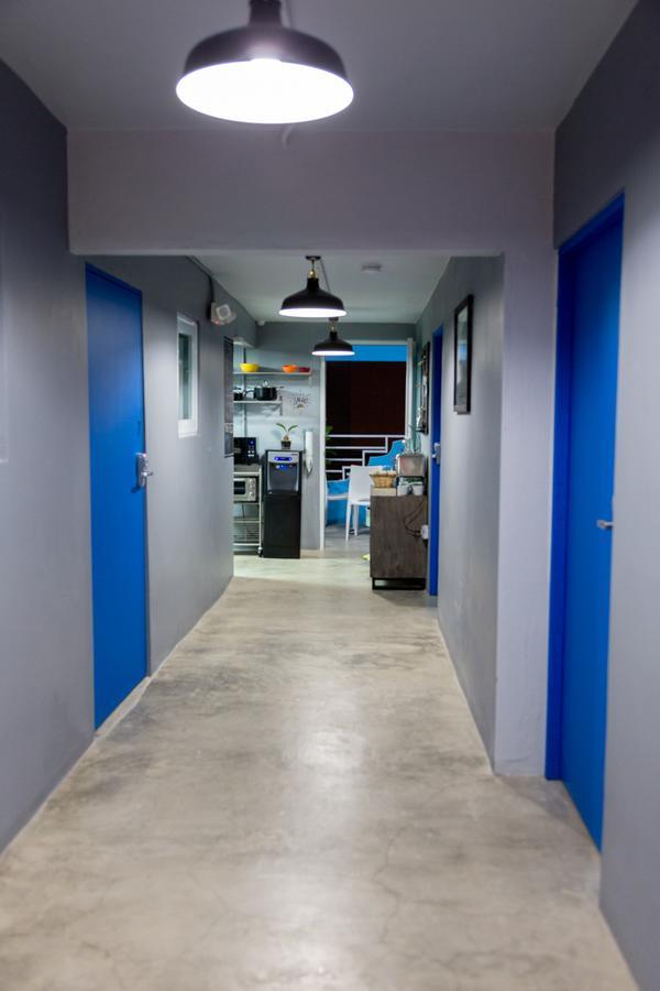 סן חואן Nomada Urban Beach Hostel- Calle Loiza (Adults Only) מראה חיצוני תמונה