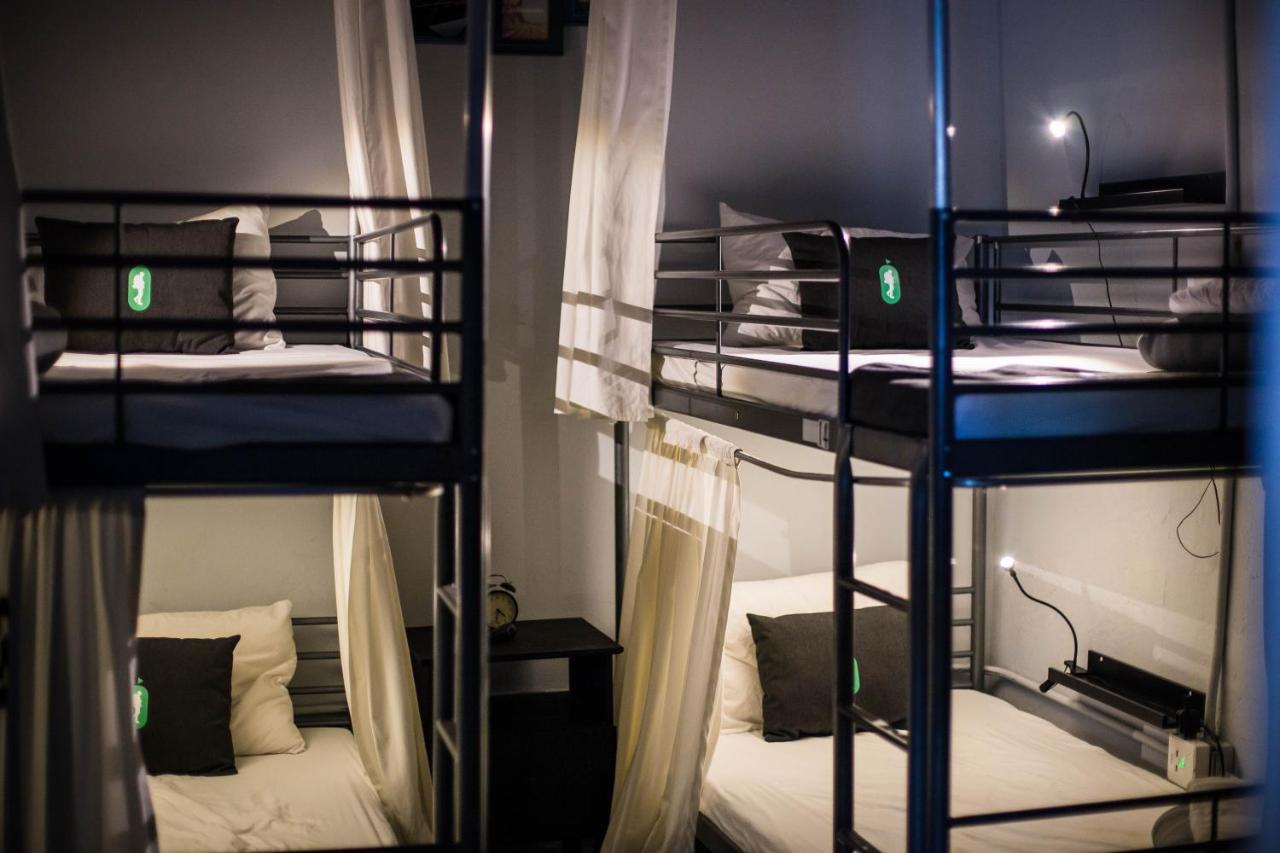 סן חואן Nomada Urban Beach Hostel- Calle Loiza (Adults Only) מראה חיצוני תמונה