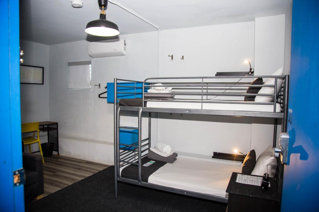 סן חואן Nomada Urban Beach Hostel- Calle Loiza (Adults Only) מראה חיצוני תמונה