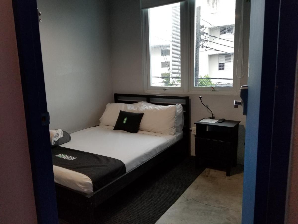 סן חואן Nomada Urban Beach Hostel- Calle Loiza (Adults Only) מראה חיצוני תמונה